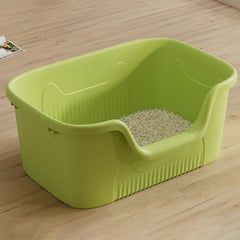 SpaceTime extra large litter box front view for roomy multi-cat comfort