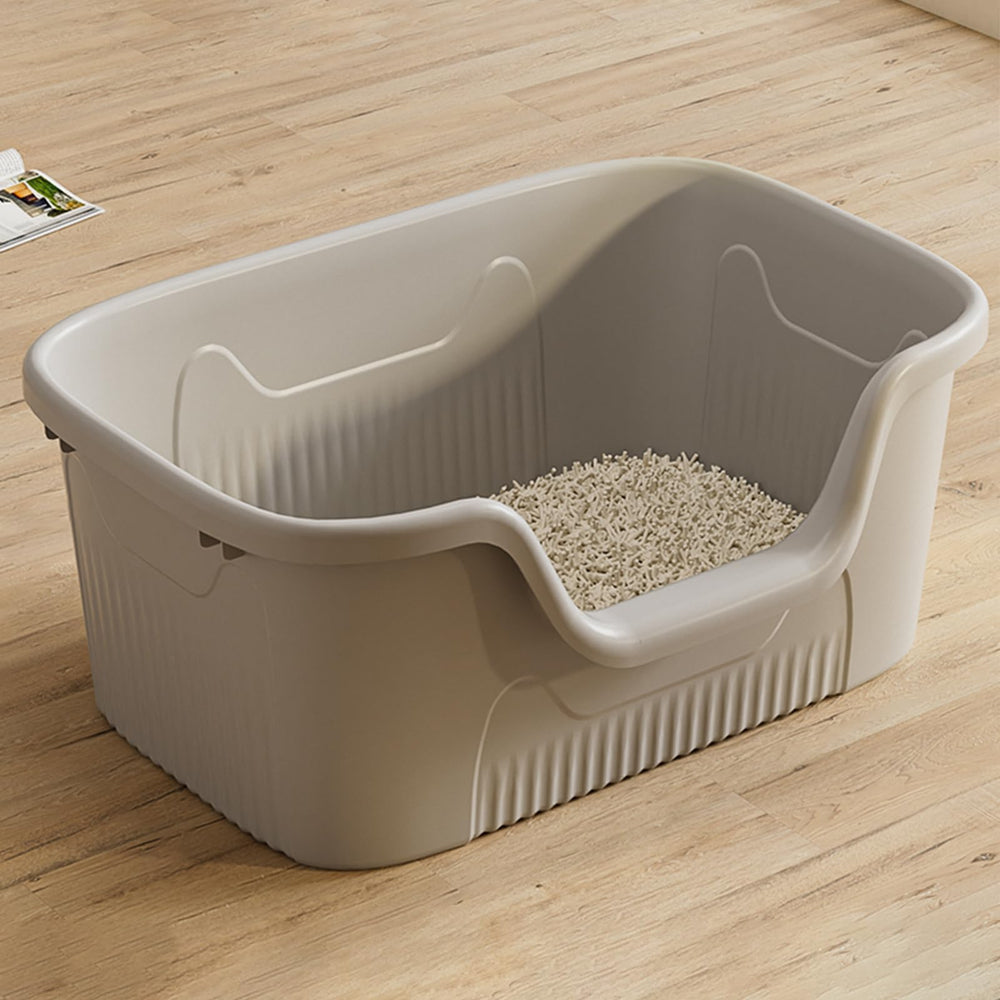 SpaceTime Extra Large Litter Box with low-entry for easy cat access