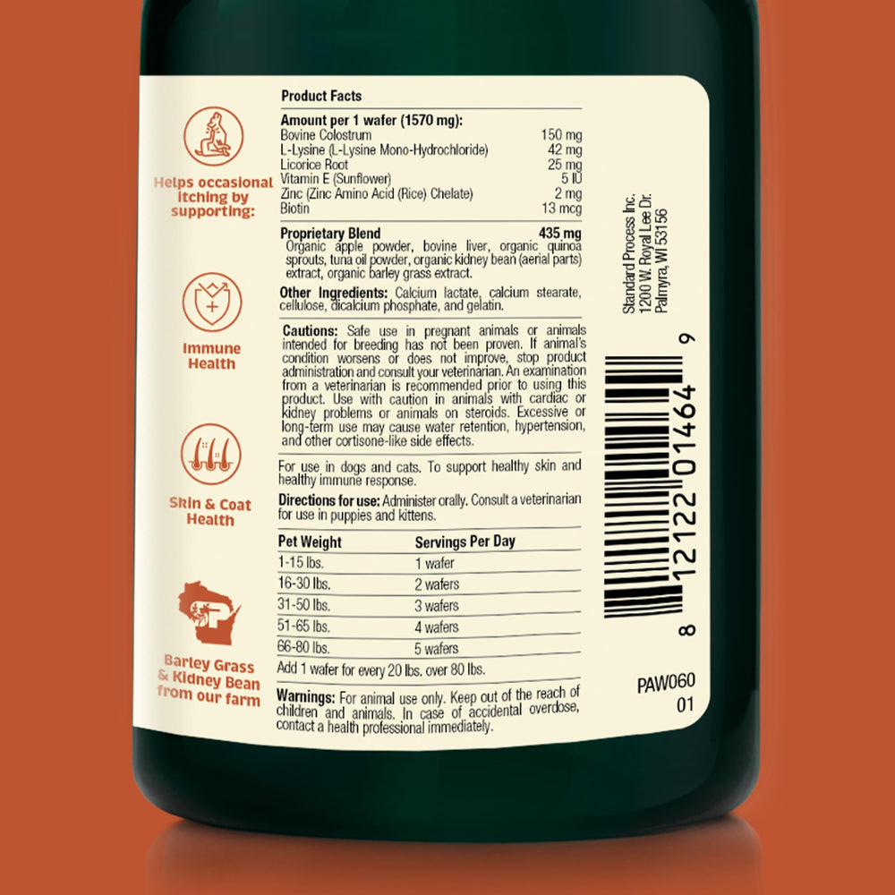 Spirited Paw Skin + Allergy bottle label highlighting natural ingredients for daily support.