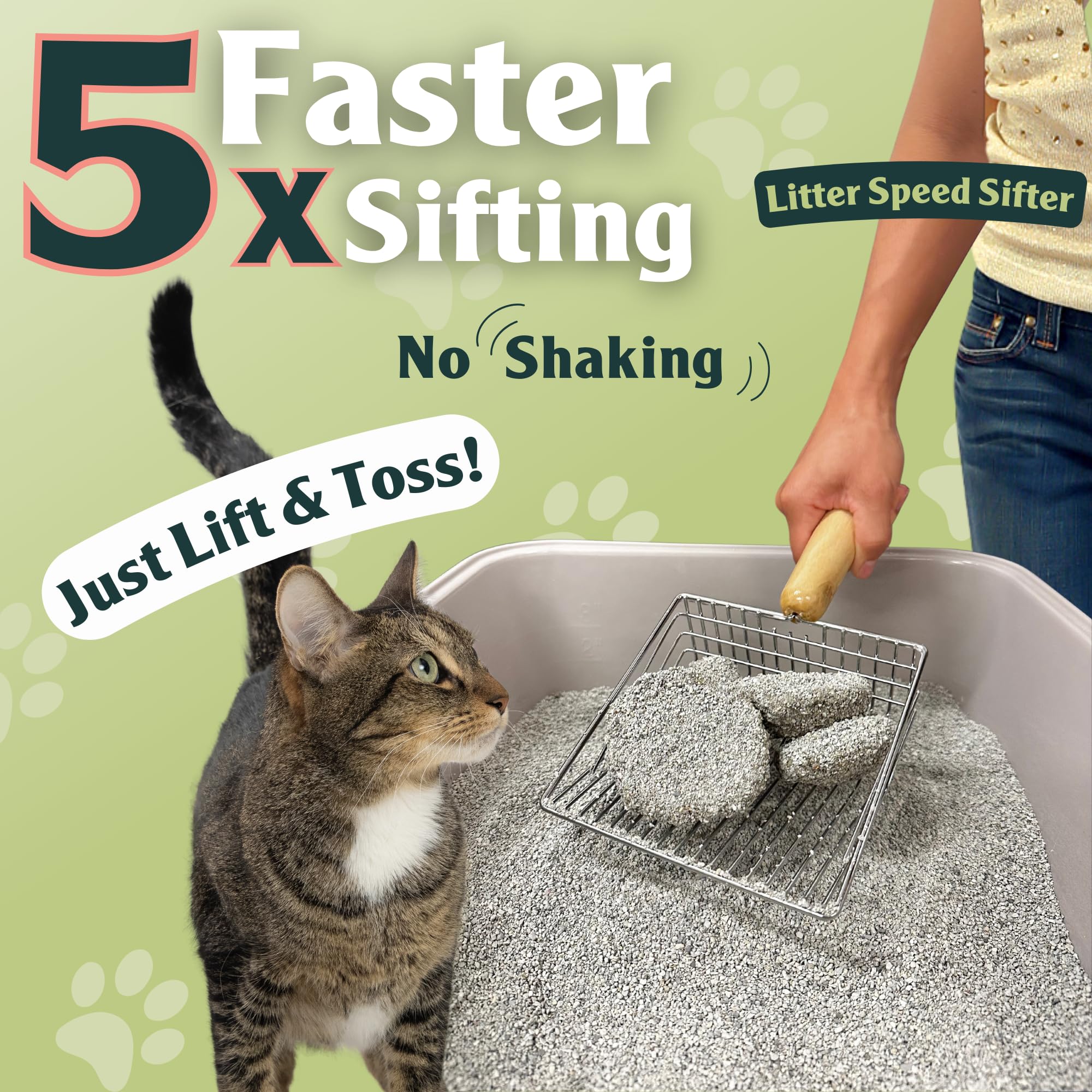 Sprinkle & Sweep beech wood grip offers comfortable handling during scooping sessions.