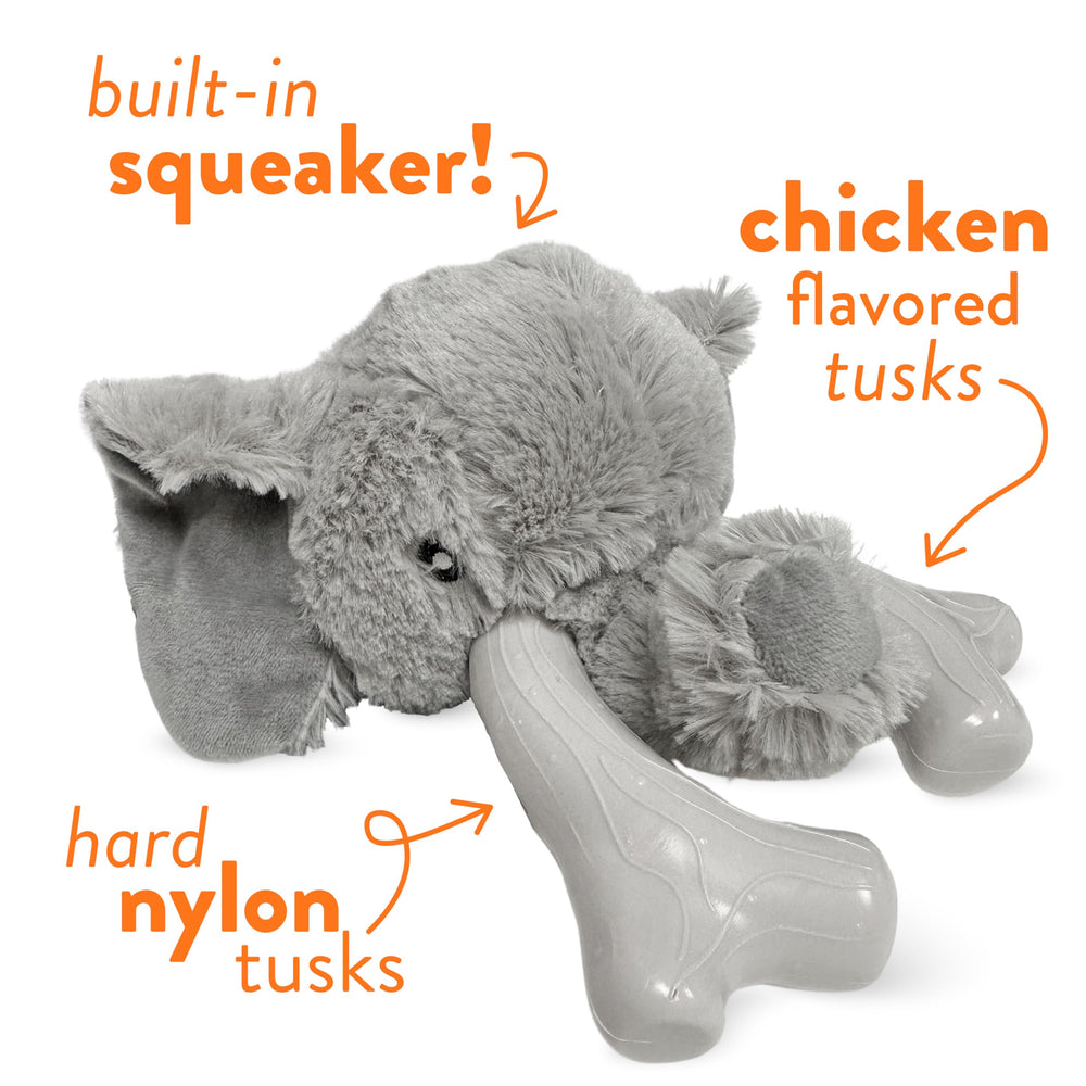 Spunky Pup Knucklehead horn-closeup showing dental texture for cleaner teeth during play.