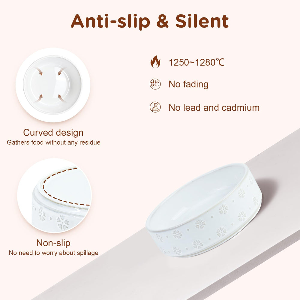 SPUNKYJUNKY easy-clean ceramic bowl allows quick wipe-down after meals.