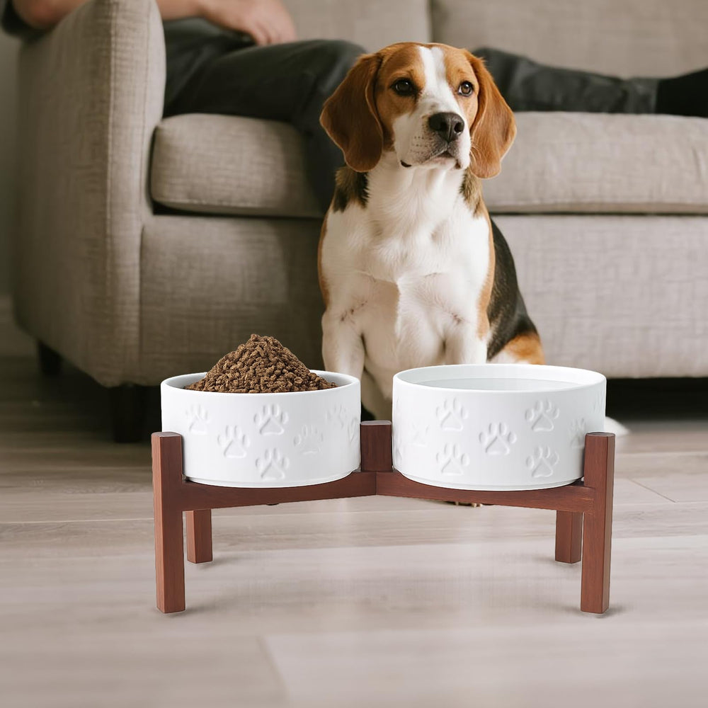 SPUNKYJUNKY-dining-setup image indicates coordinated look with acacia stand and generous 42.27 oz bowl.