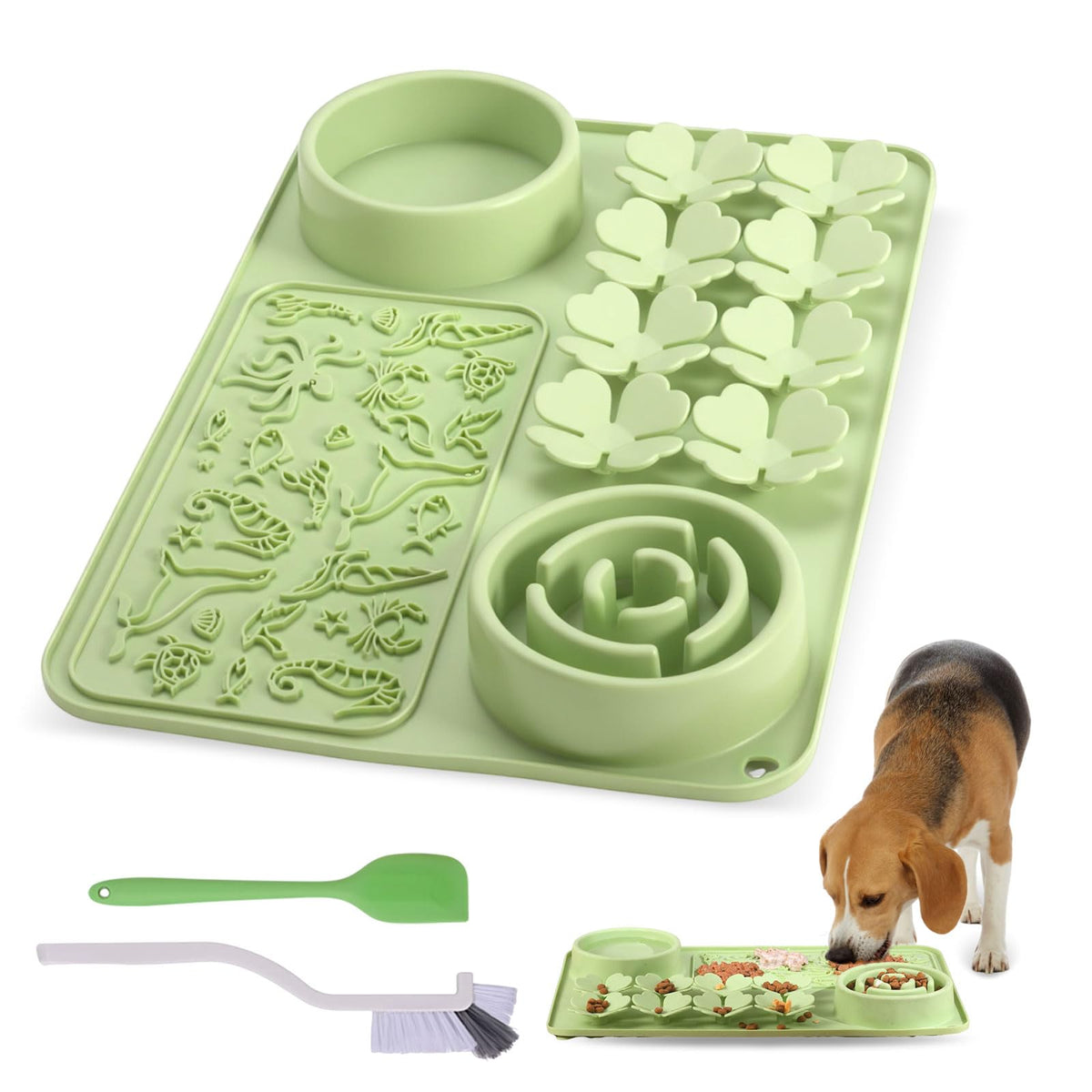 Star&Mi silicone lick mat for dogs and cats provides calming licking stimulation.
