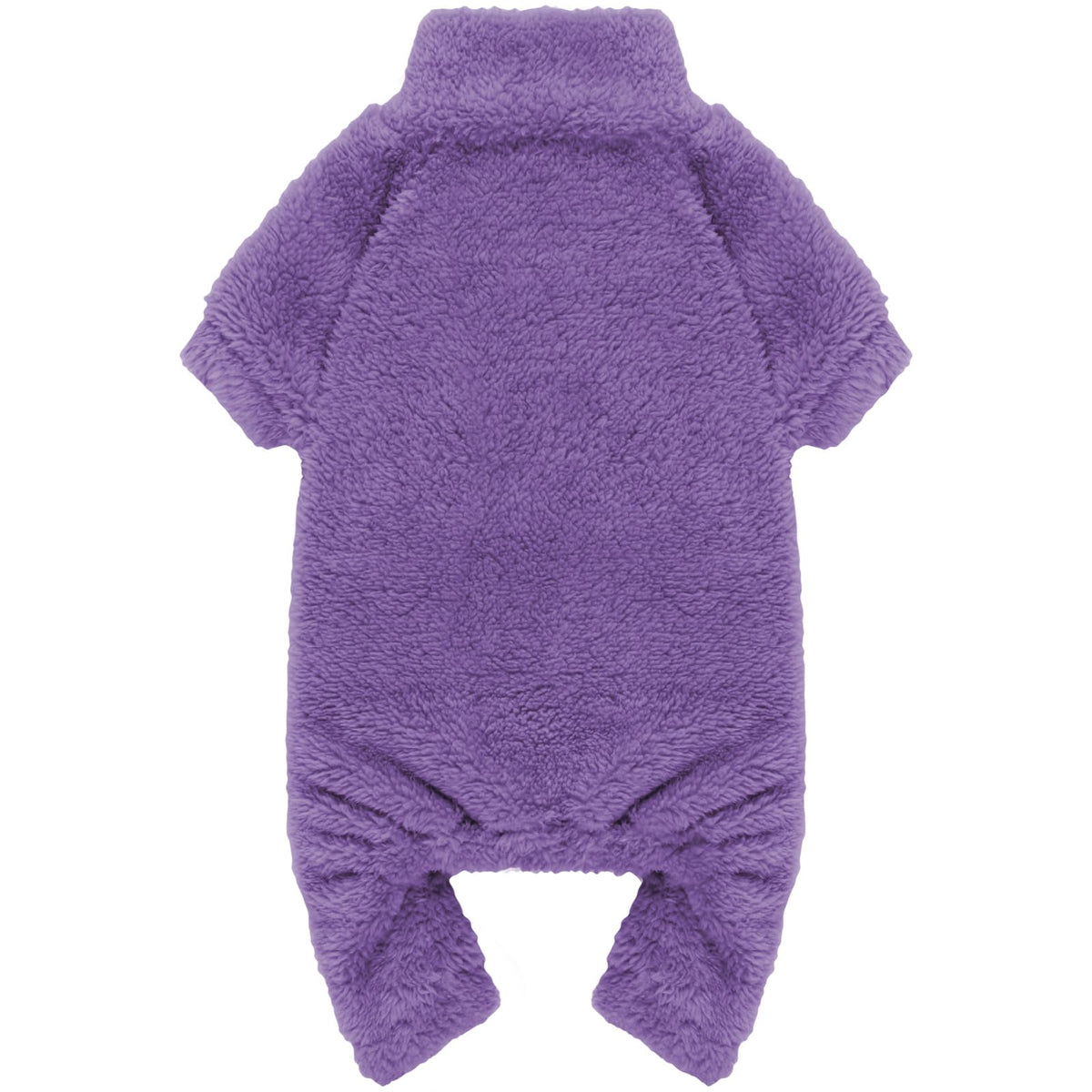 Pijama Stpiatue de peluche con cuello alto para calor suave.