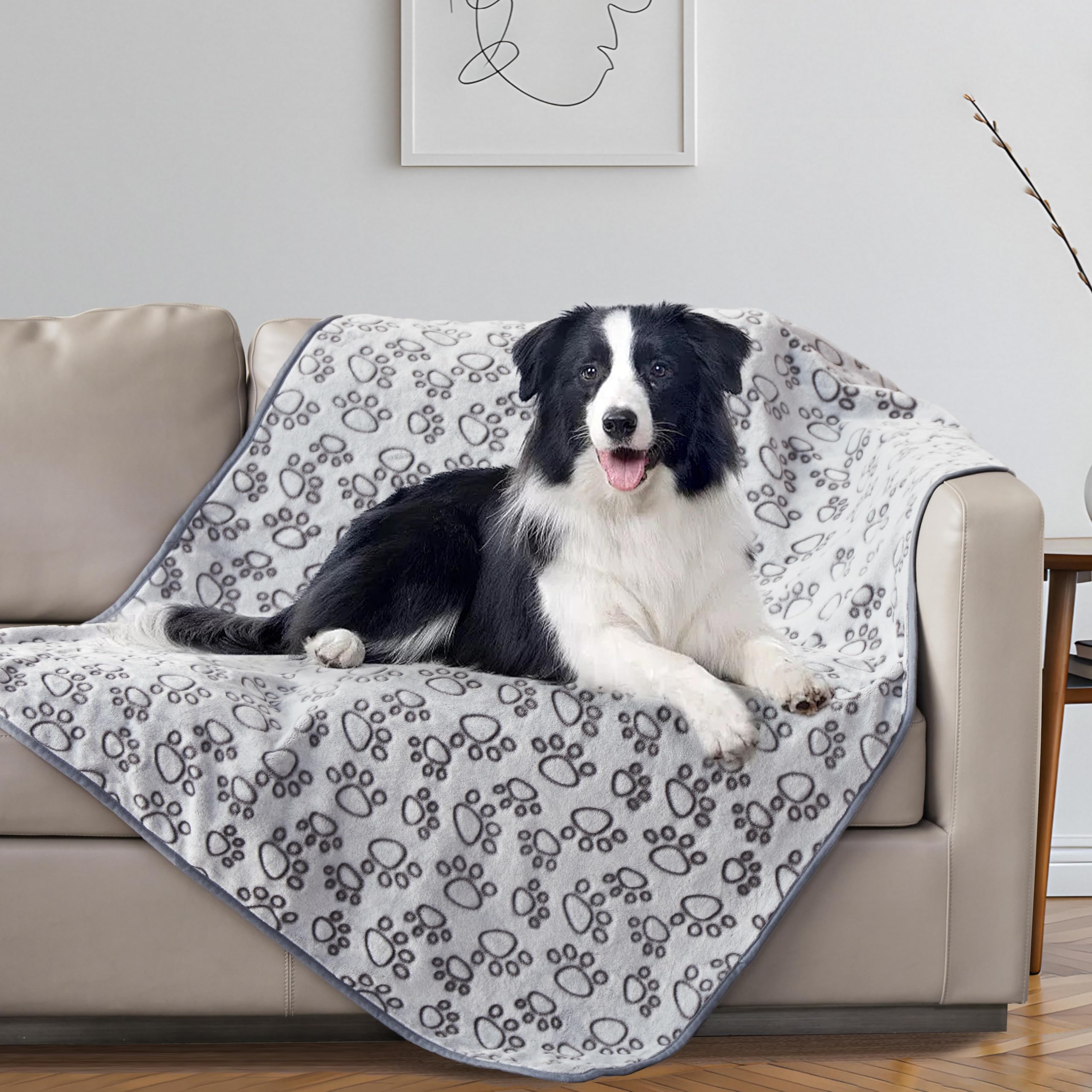 Stuffed Premium Soft Dog Blanket puppy-cat-use-case demonstrates versatile warmth at home or travel.