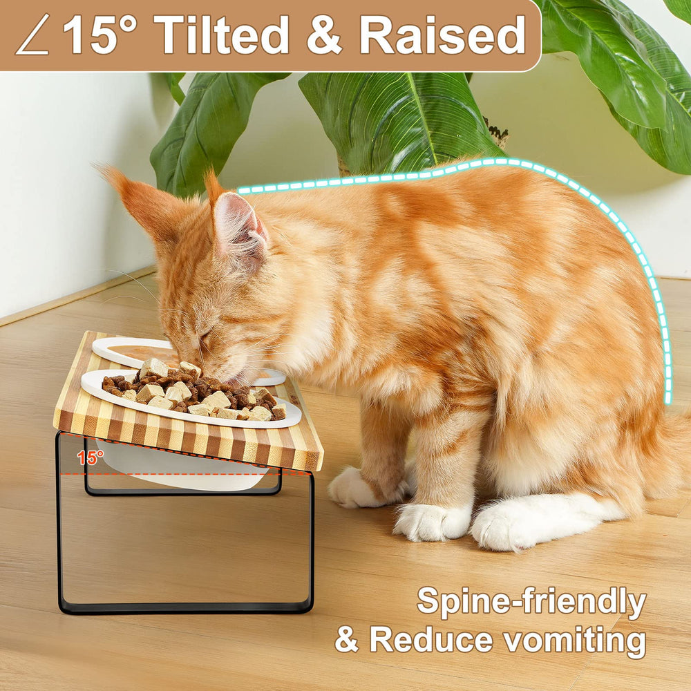 Sunhoo wooden stand assembly showing easy setup for a neat feeding station.