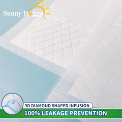 Sunny Doggy pee pad diamond surface detail guiding liquid absorption.