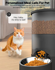 Surdy feeder with sealed lid and desiccant keeps food fresh.