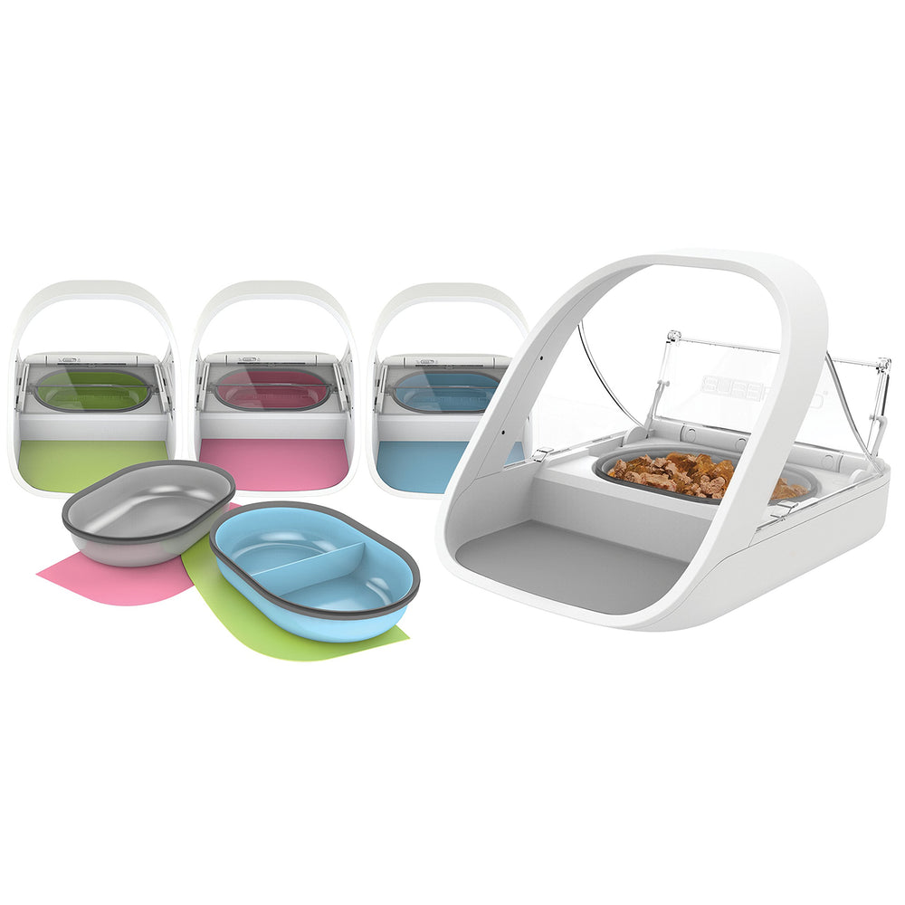SureFeed feeder bowl green seal closeup highlighting odor-reducing top edge.