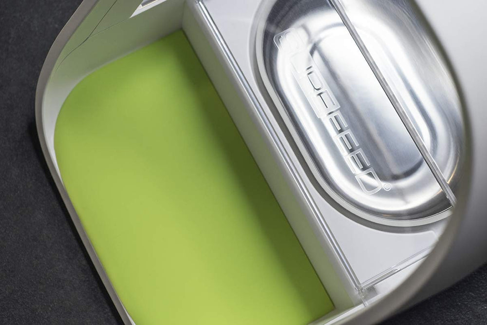SureFlap SureFeed stainless steel bowls - full setup in use, sealed, fresher food with fly protection