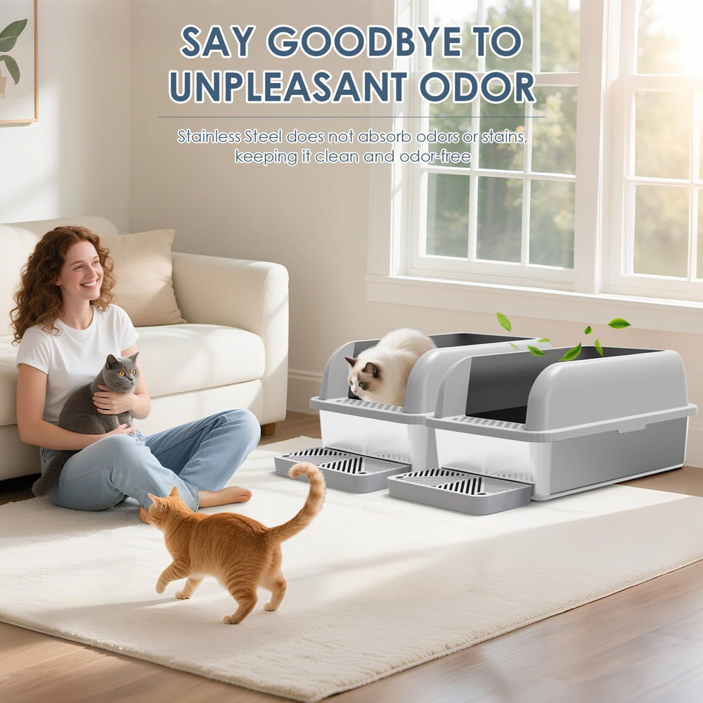 Suzzipaws included scooper with large litter box promoting quick daily maintenance