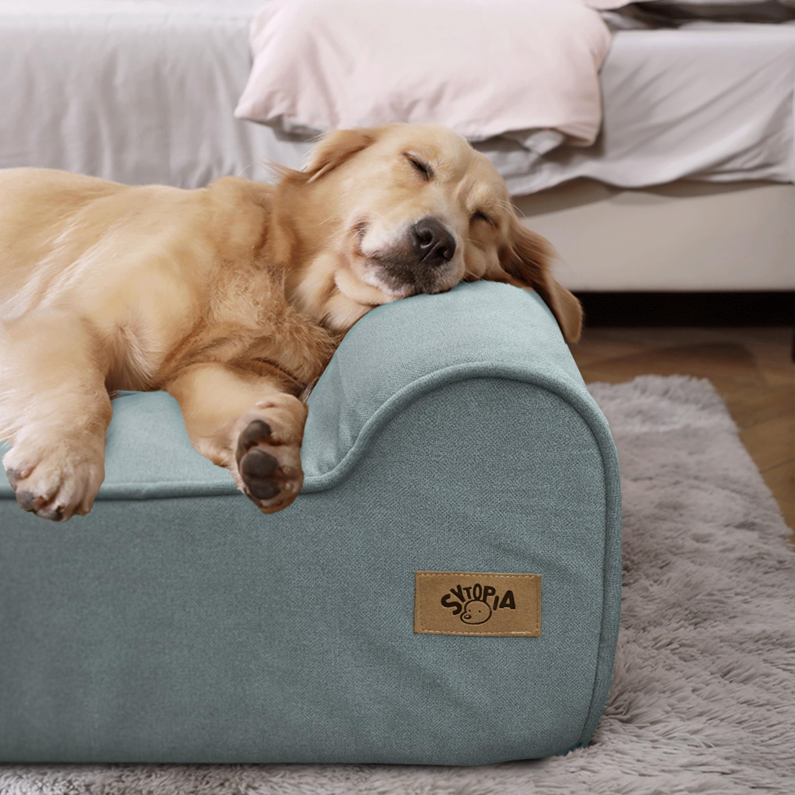 Sytopia XXL memory foam dog bed with machine-washable cover for easy cleaning.