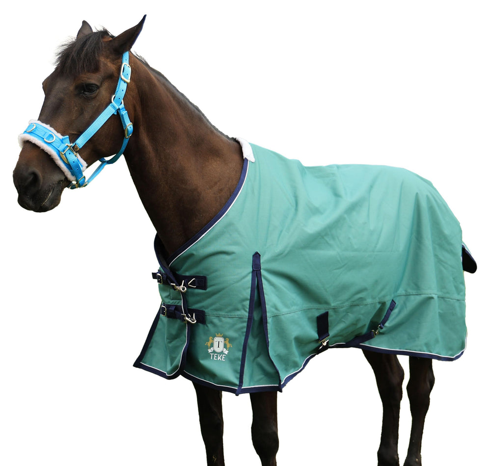 T TEKE Deluxe turnout sheet outer fabric shows rugged 1200D ripstop for weather resistance