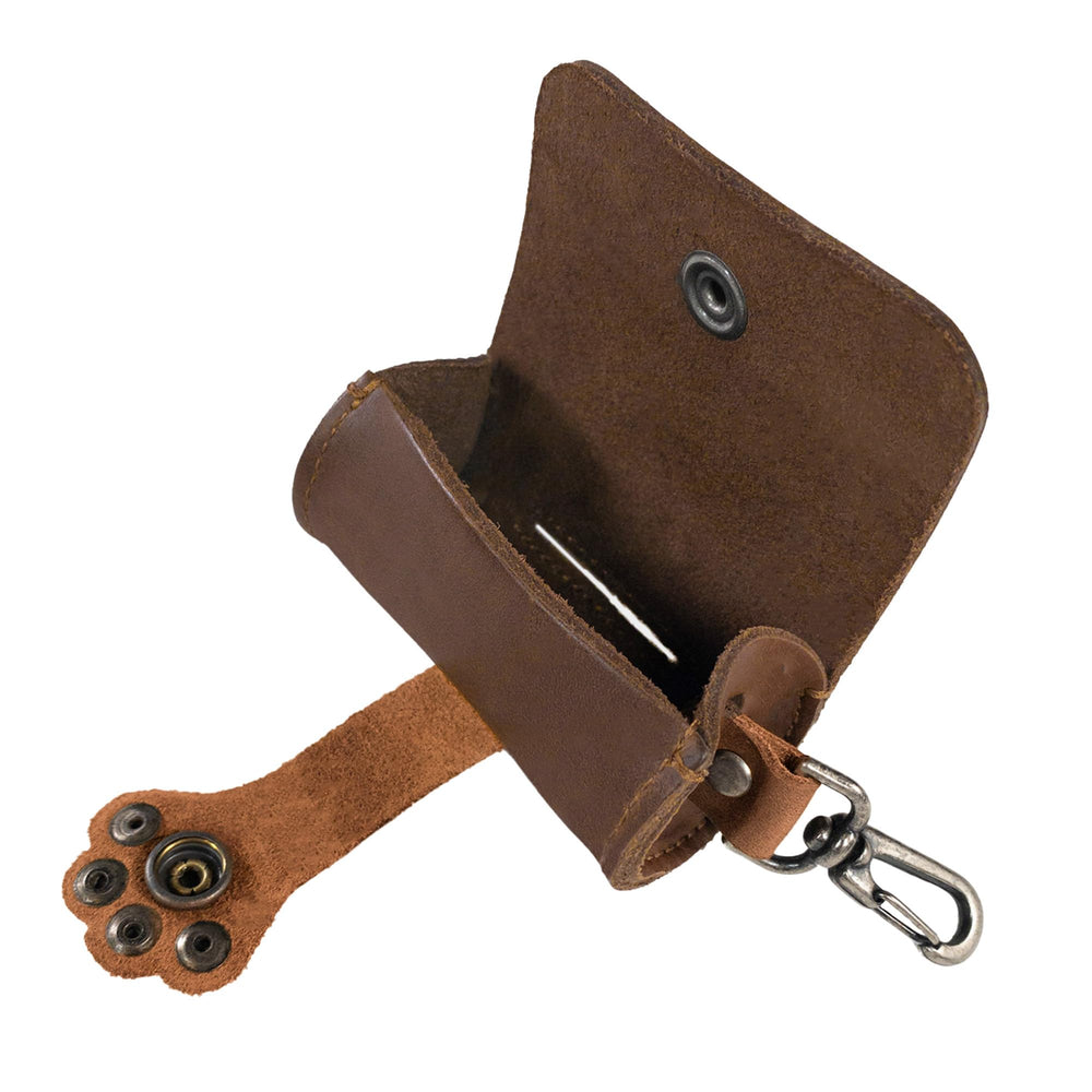 Taco Dog clip-on leash attachment enables quick dispensing during walks