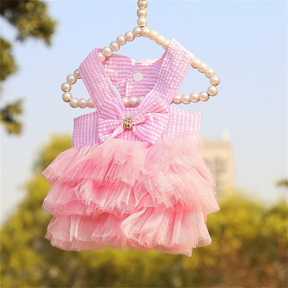 Tapbull colorways close-up showcases stripe mesh design for chic pet looks.