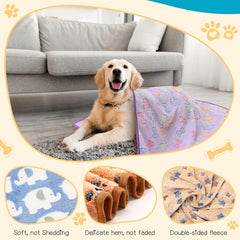 Tatuo 41x30 inch blanket designed for small dogs like Chihuahuas and cats.