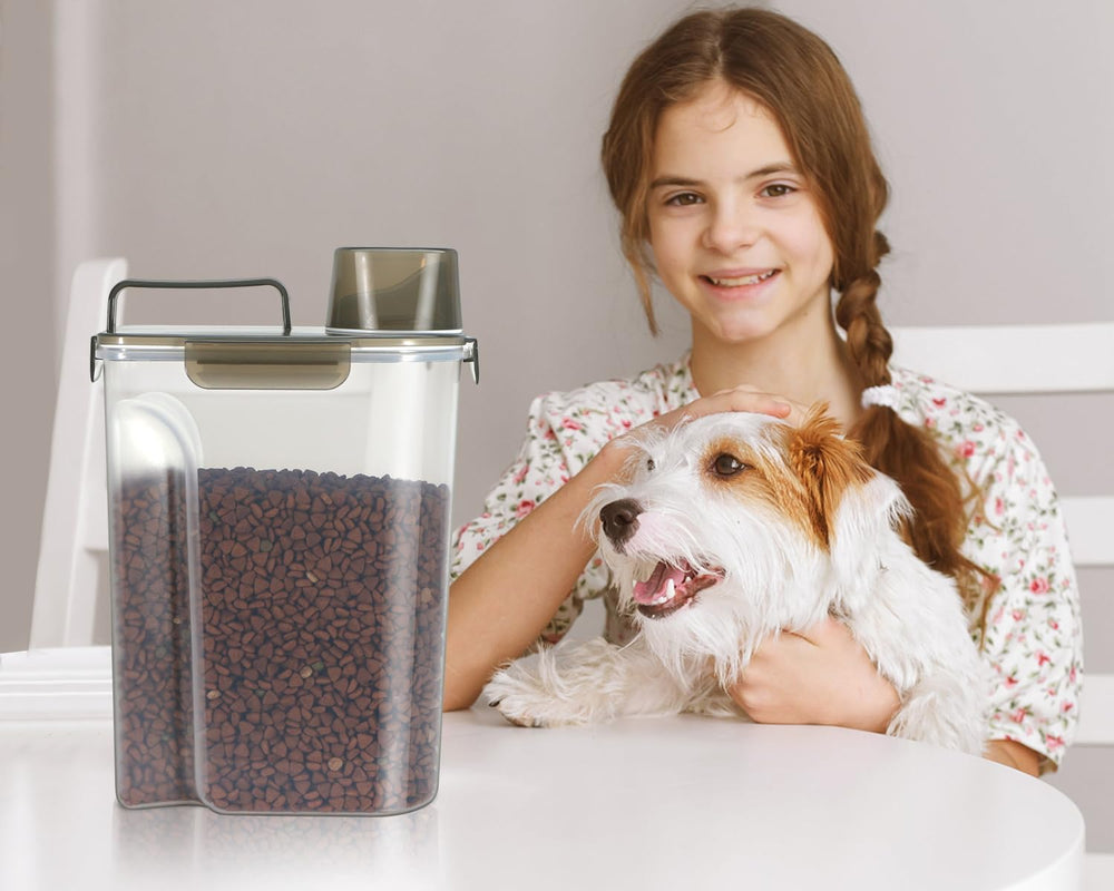 TBMax bird-seed-storage-container keeps bird feed organized and protected