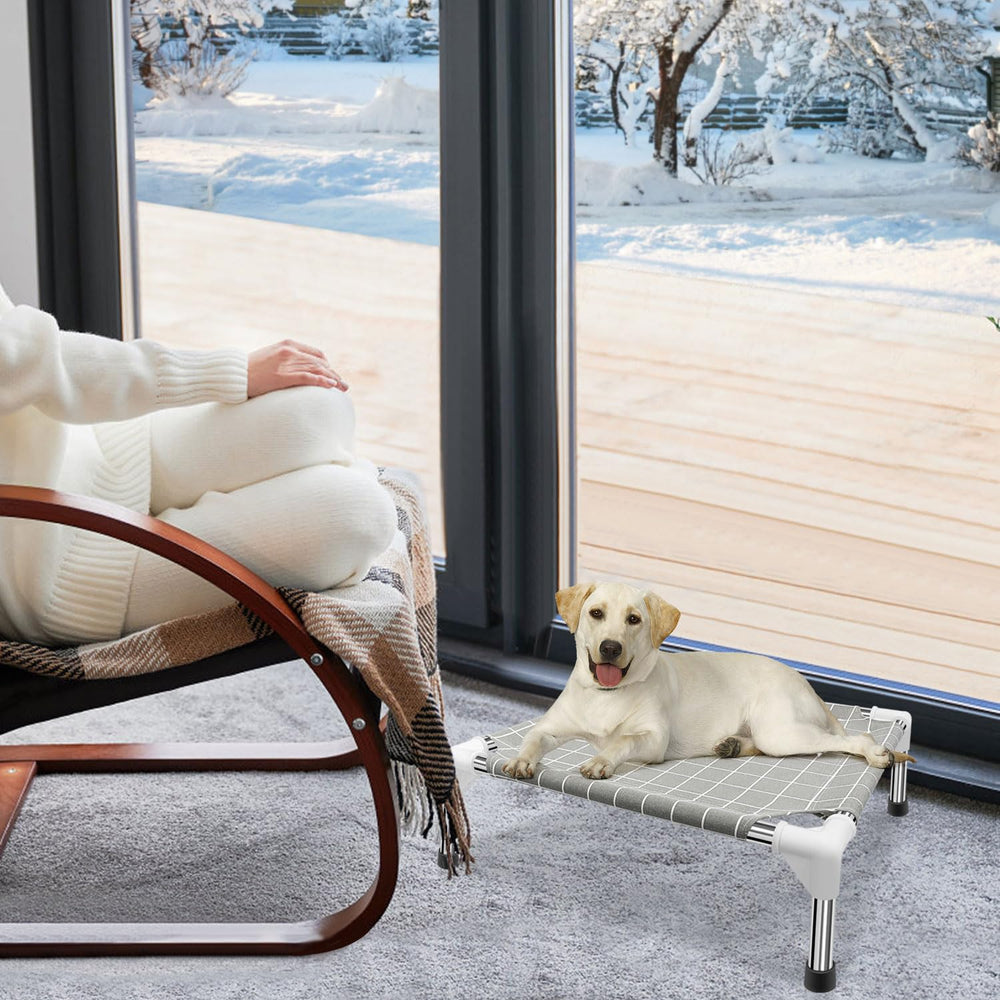 Tensorsine gray-background pet bed presents warm, minimalist styling