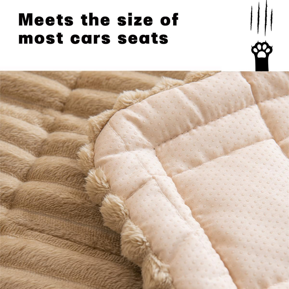 TGODGPY plaid backseat cover blends style with protection for cars and sofas.