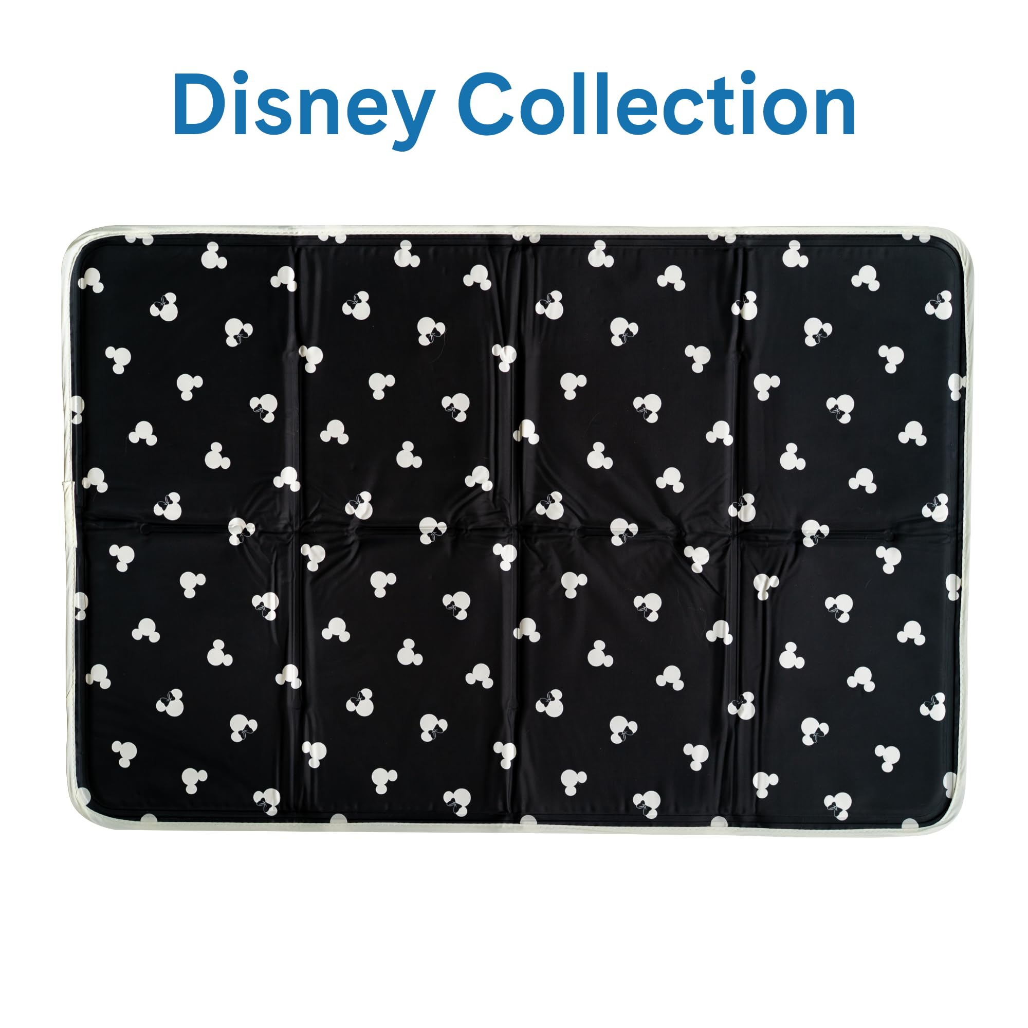 The Green Pet Shop Cool Pet Pad Large gel-compound detail highlights self-cooling without water.