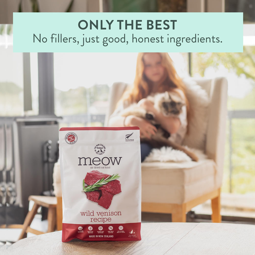 The New Zealand Natural Pet Food Co Venison bag shows small-batch NZ production quality.