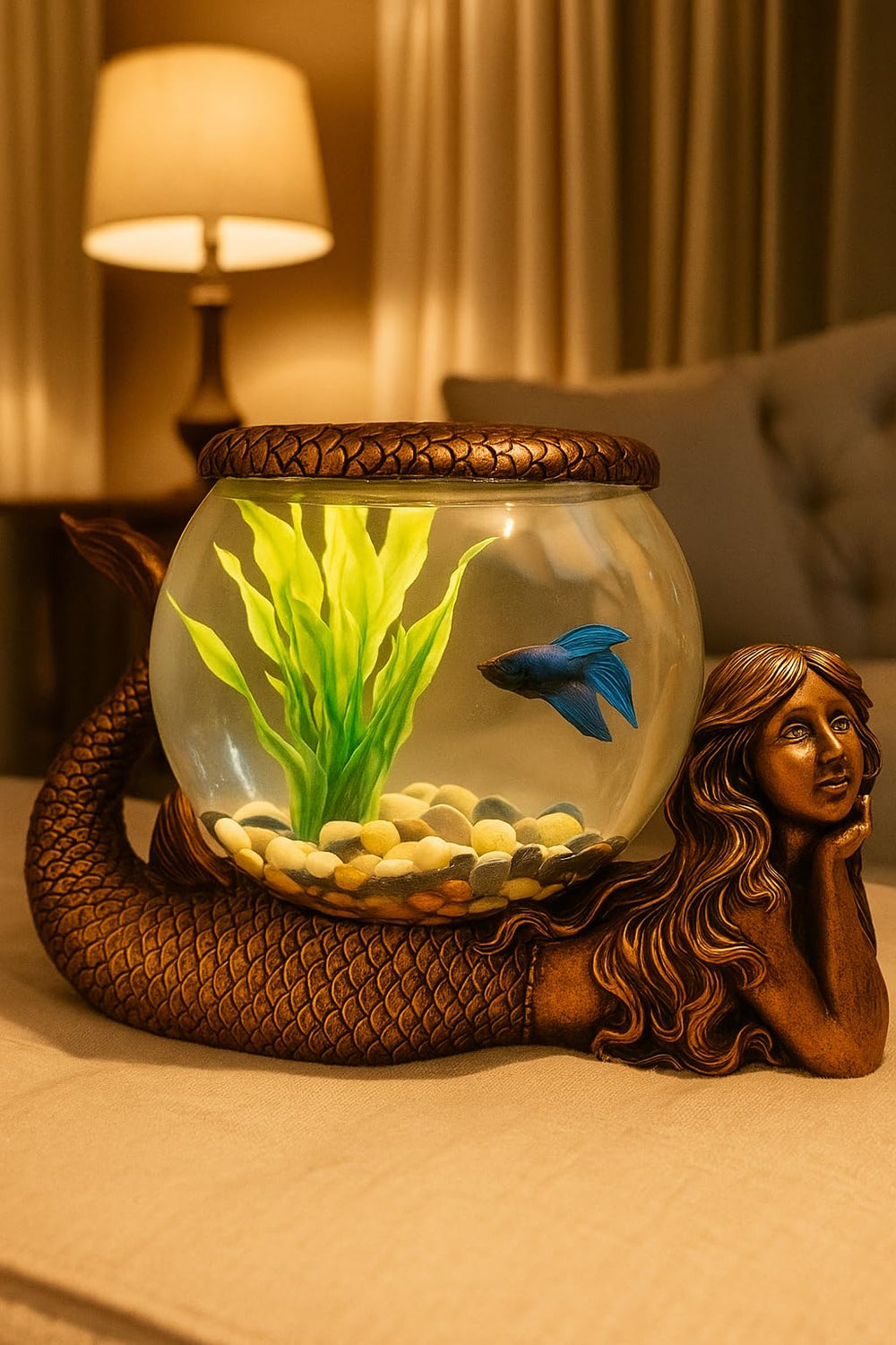THE NIFTY NOOK Mermaid figurine detail adds whimsy to your aquarium or candle setup.