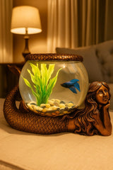 THE NIFTY NOOK Mermaid figurine detail adds whimsy to your aquarium or candle setup.