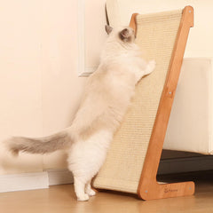 Tismucel beechwood-base scratching-post provides a stable surface for safe cat scratching.