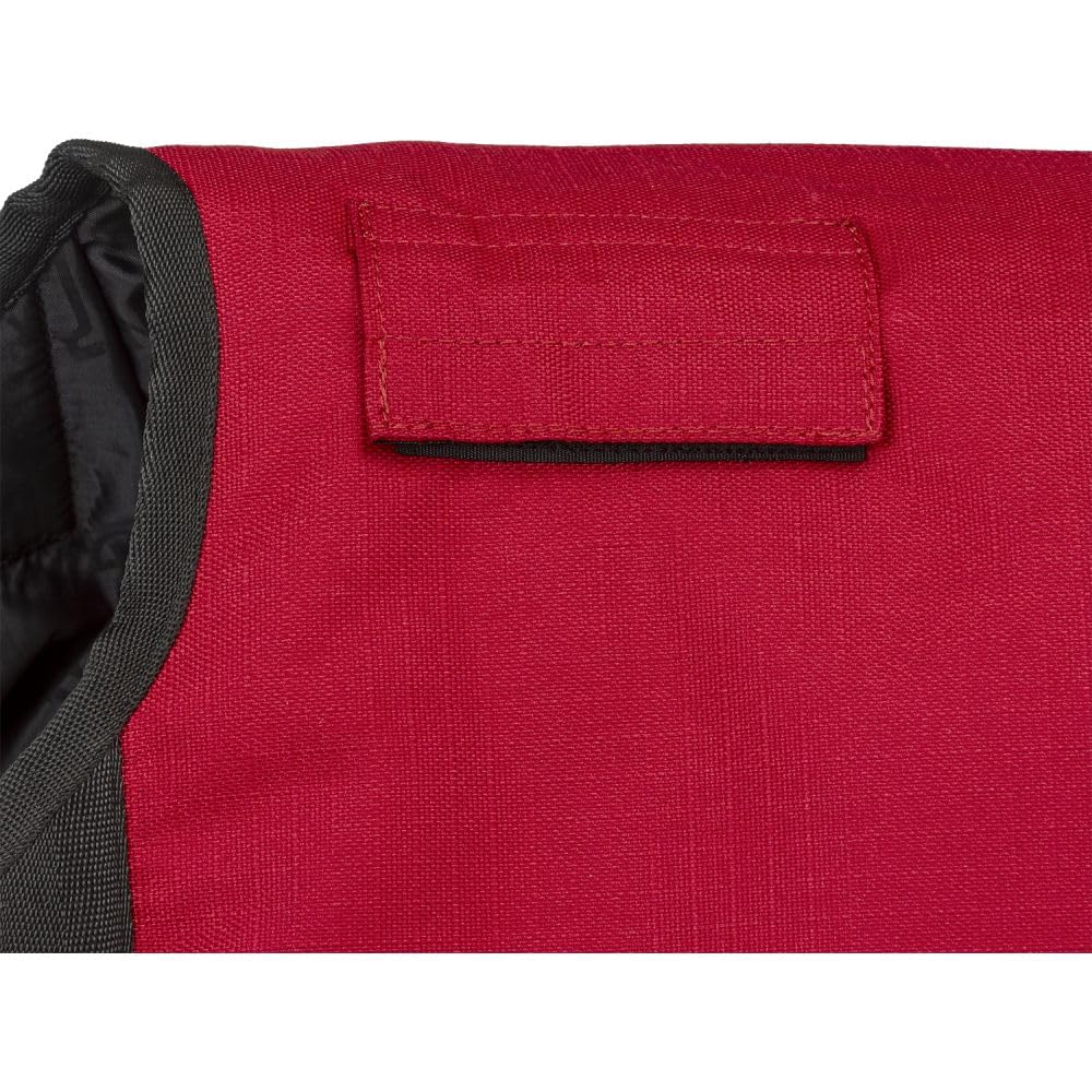 Tough1 600D dog blanket red back view highlights breathable lining and warmth.