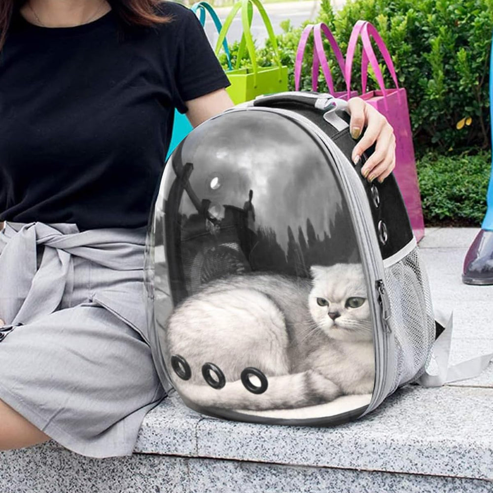 TOYSINTHEBOX side pockets for carrying pet essentials on the go