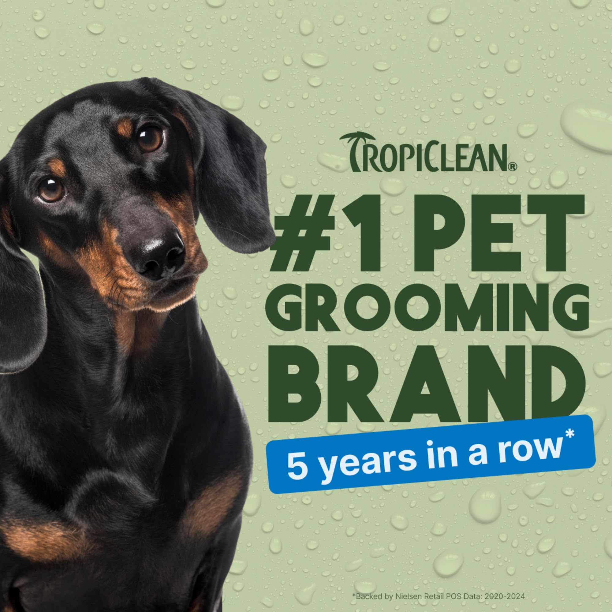 TropiClean spray desodorante para perros: elimina olores y deja el pelo suave.