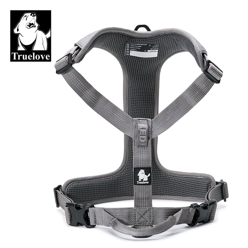 TRUE LOVE reflective-vest at night emphasizes high visibility and safety