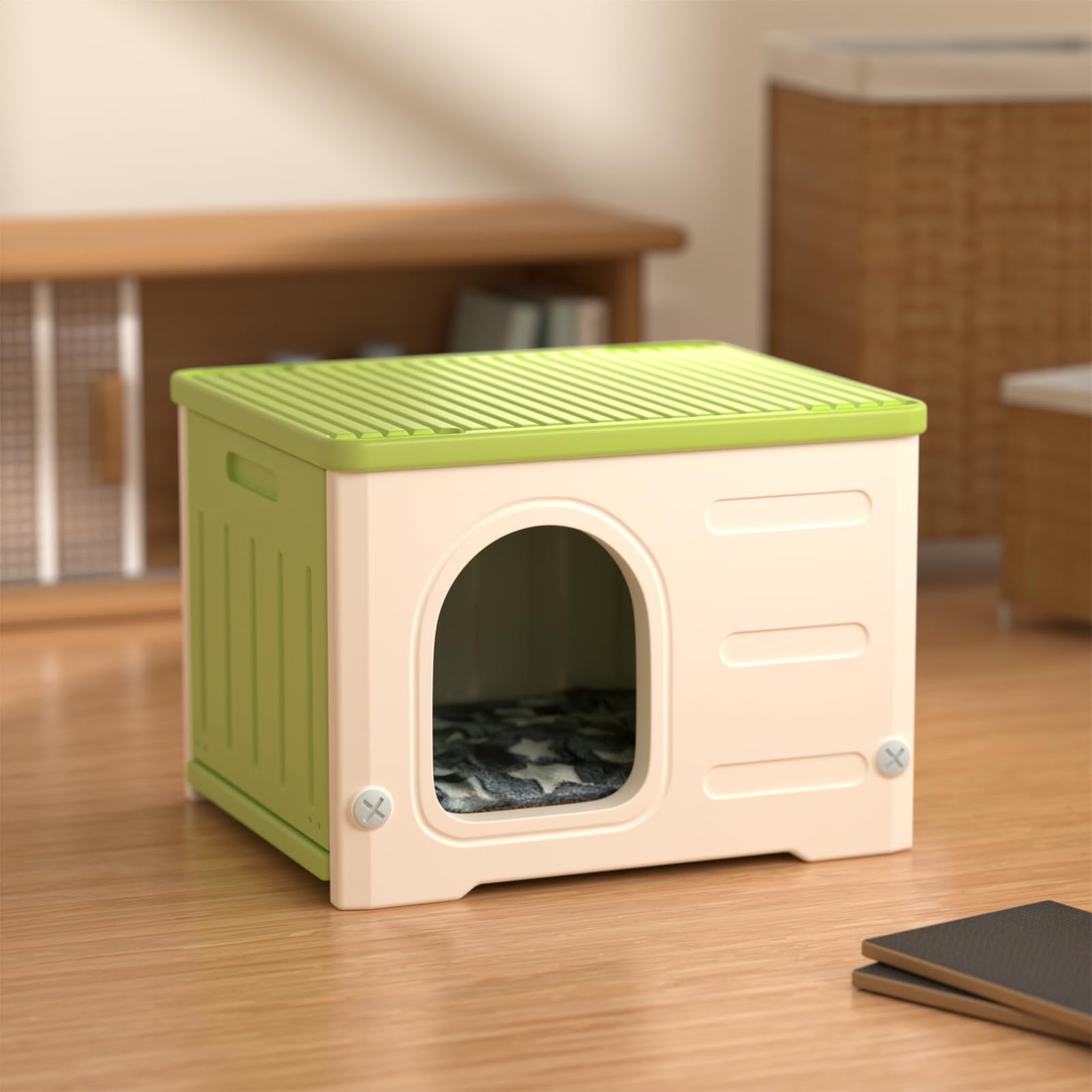TSEHOOHOO plastic cat house green color blends with outdoor spaces and hides activity