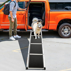 Tsukiko dog ramp with heavy-duty hinges enables smooth folding and easy storage.