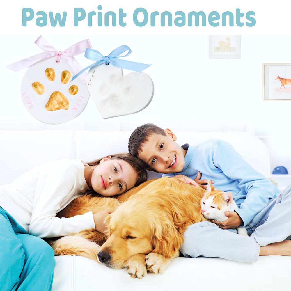 Tubuui dog paw print decoration doubles as birthday decor.