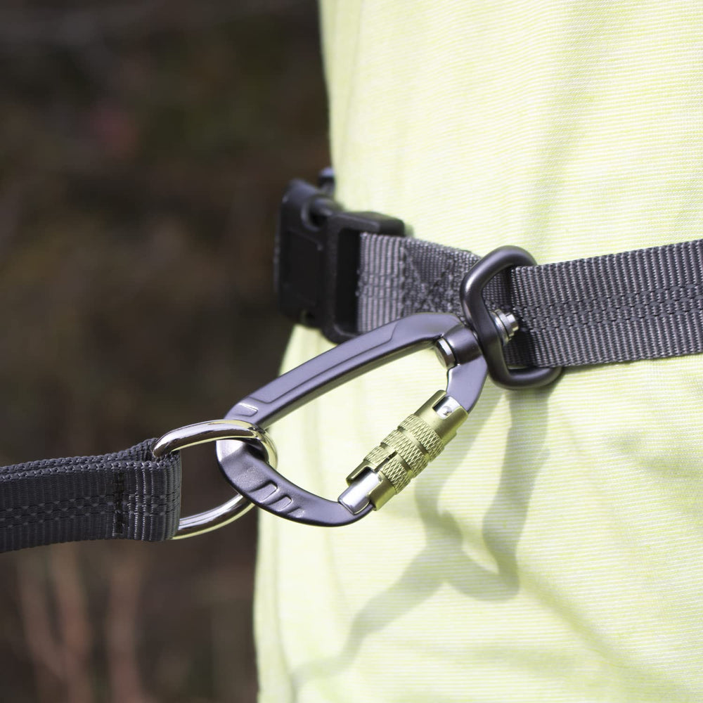 Tuff Mutt waist belt adjustment shows easy, personalized fit for comfortable long walks.