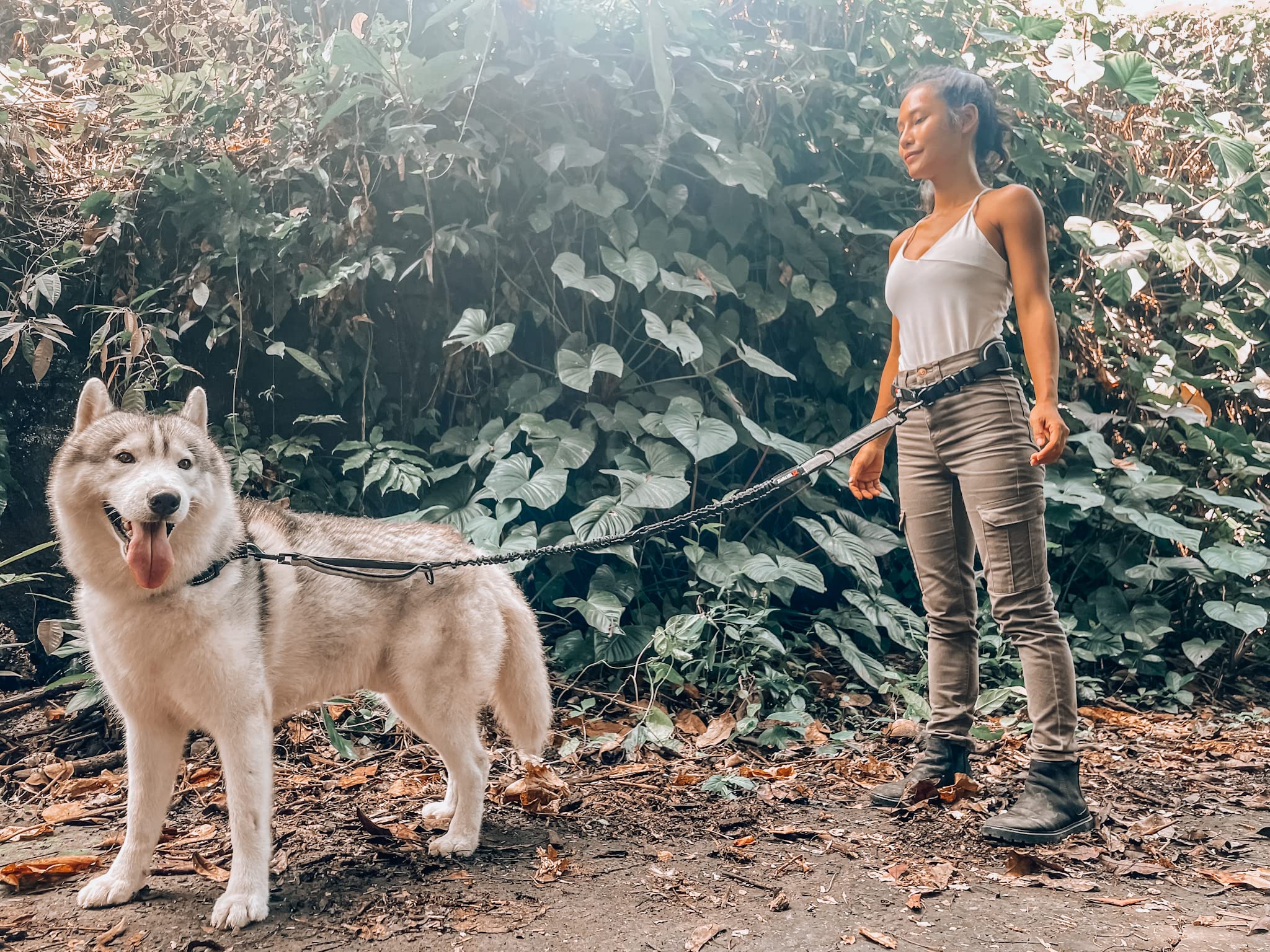 Tuff Pupper brand logo on belt indicates product authenticity.
