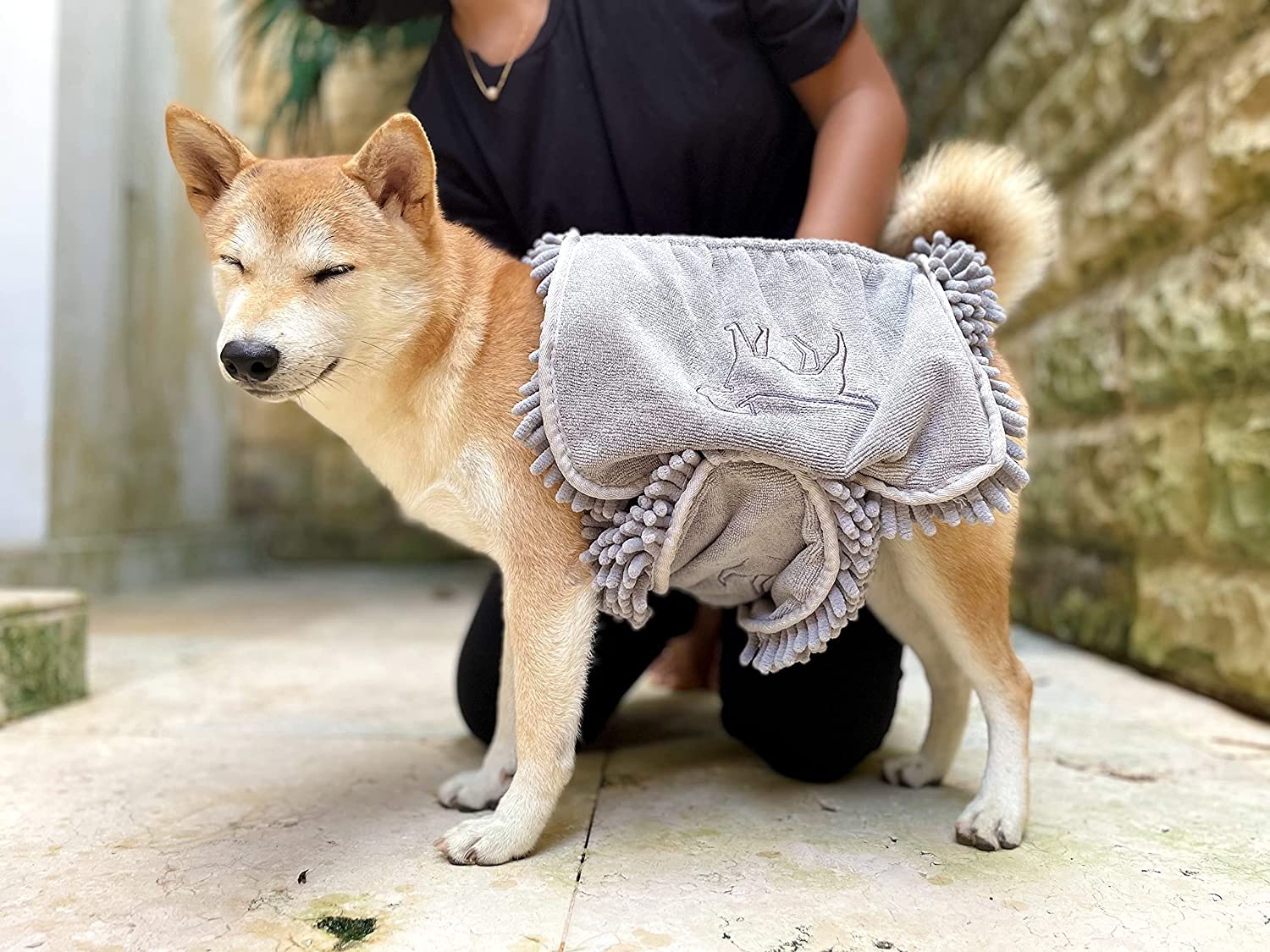 Tuff Pupper Durable material microfiber weave emphasizes long-lasting performance.