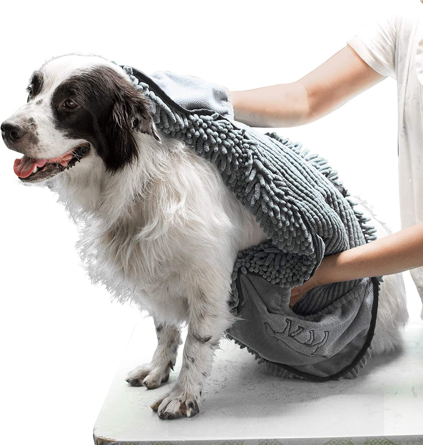 Tuff Pupper Quick Dry Towel micro-fiber chenille close-up showing plush absorbent texture for fast drying.