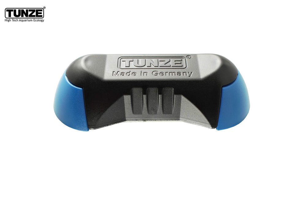 Tunze Care Magnet Nano patented design emphasizes safe, efficient cleaning.