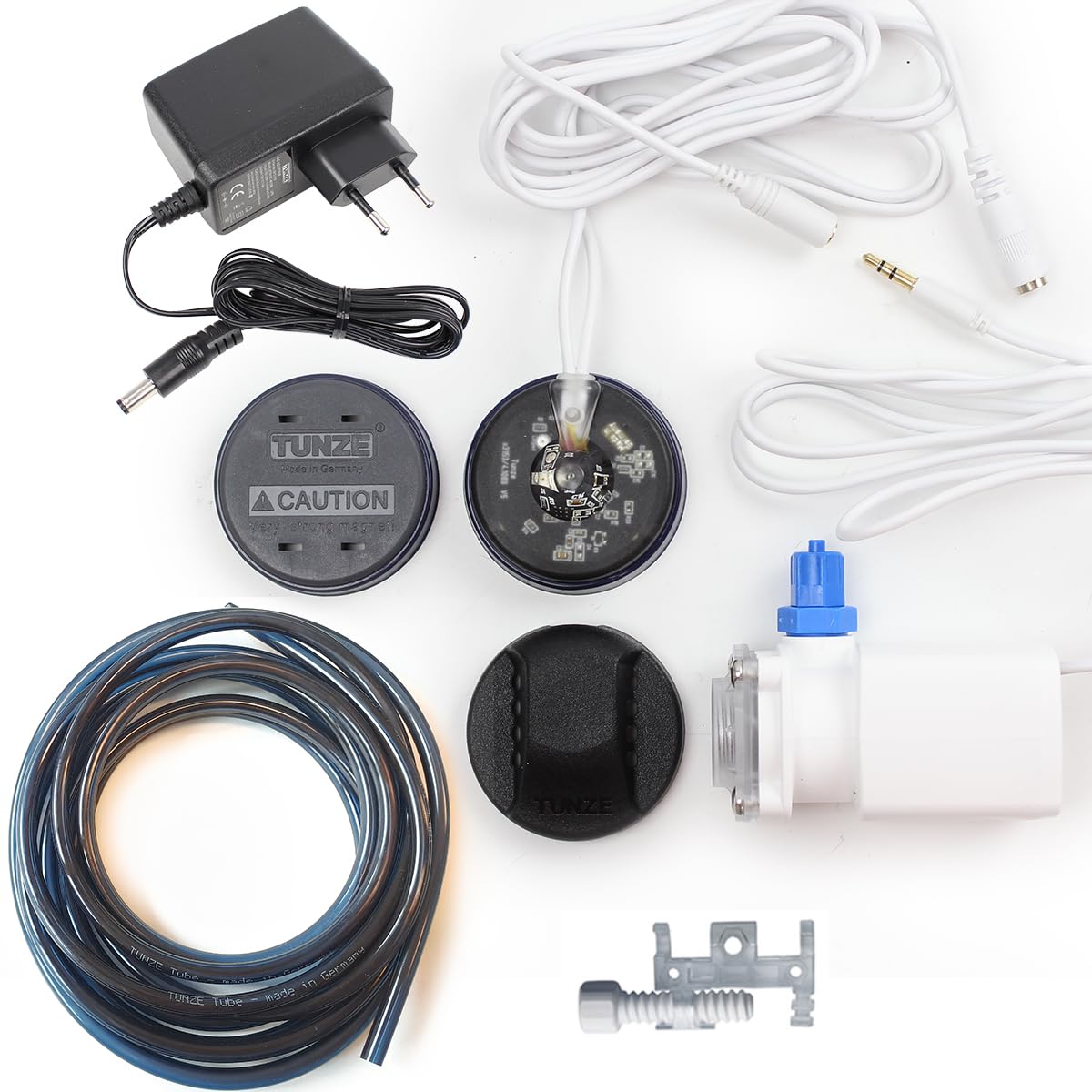 Tunze Osmolator 3 Nano dosing pump assembly enables reliable top-off.