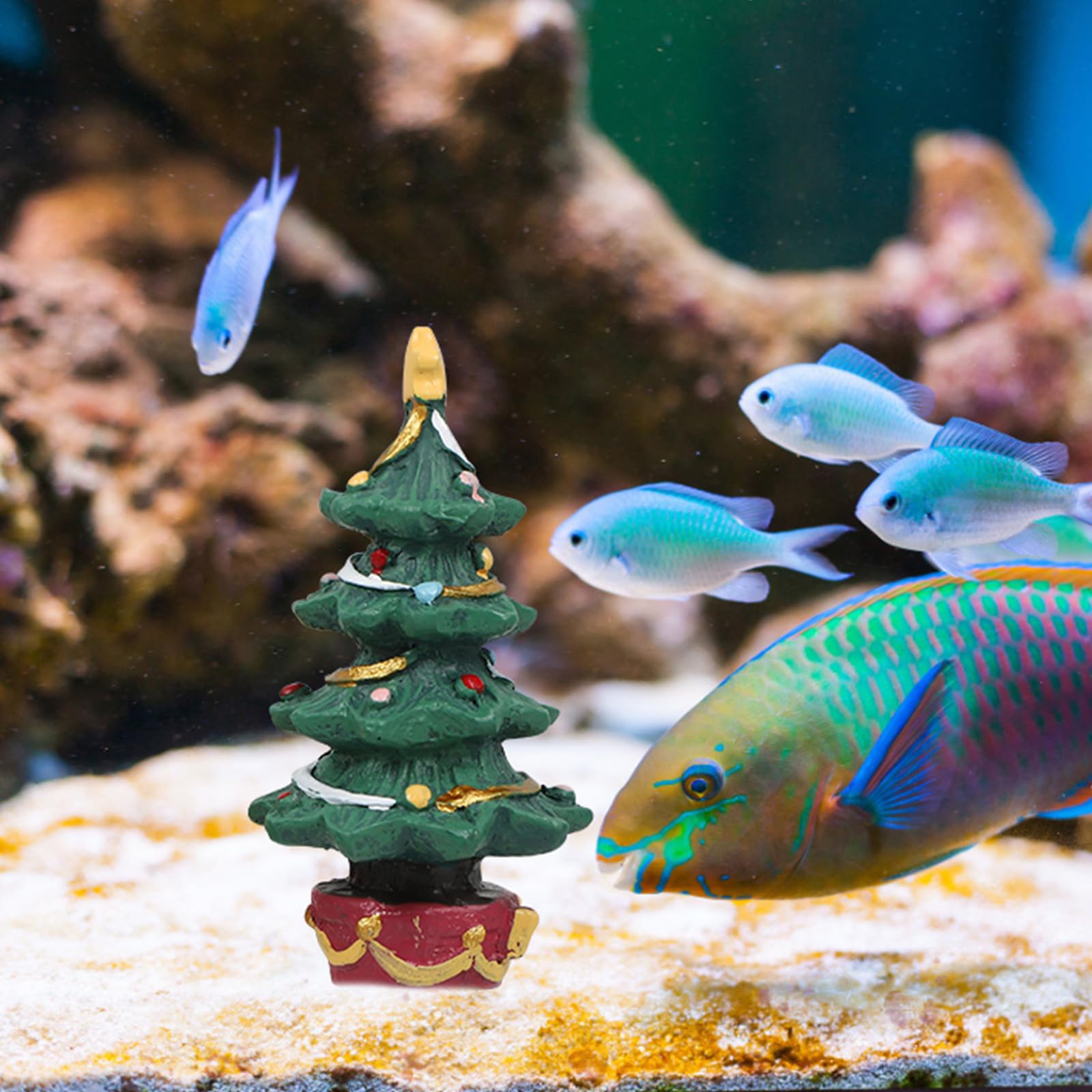 UKCOCO Christmas Tree Aquarium Decorations colors resist fading for lasting holiday glow.