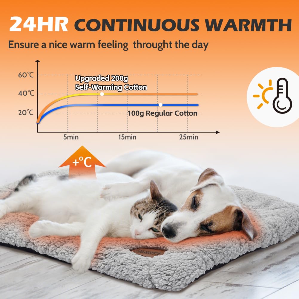 ULIGOTA self-warming mat with removable cover for easy cleaning.