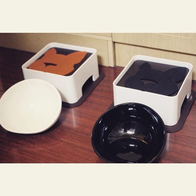Umisun easy-clean ceramic dog bowl makes washing quick after meals.