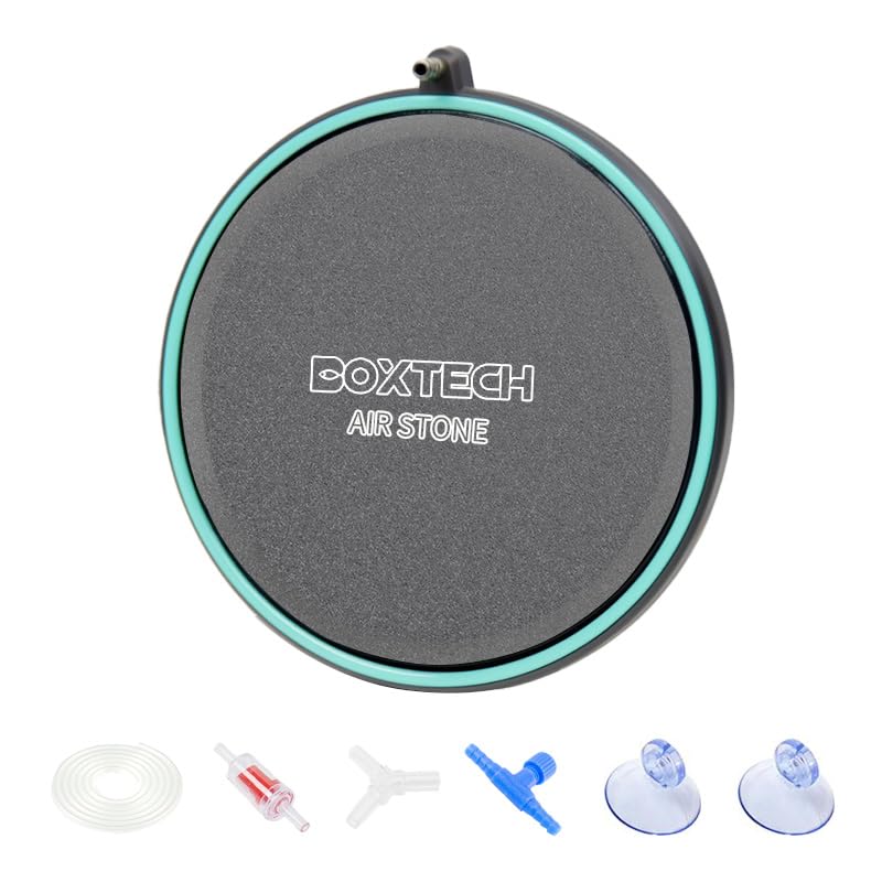 UPETTOOLS 3.2-inch air stone in aquarium for quiet nano-bubble aeration in betta tanks.