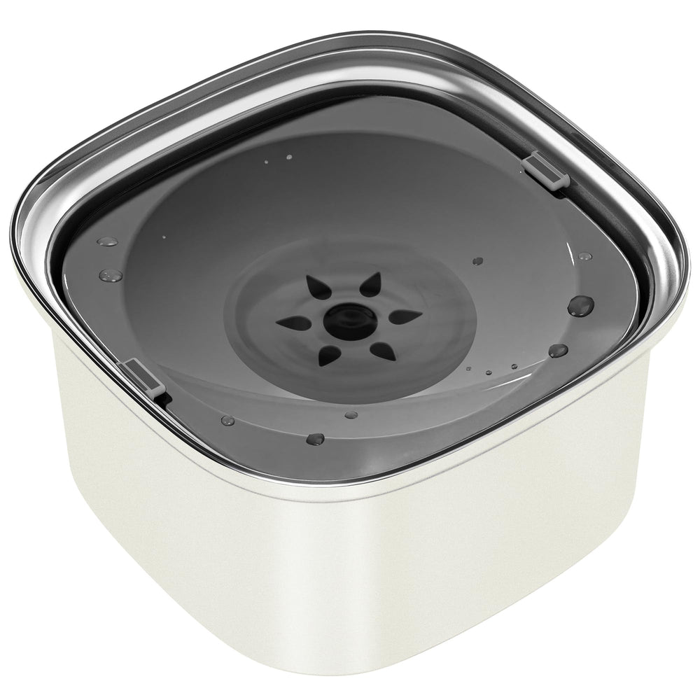 UPSKY 3L dog water bowl with large capacity keeps pets hydrated during day trips.