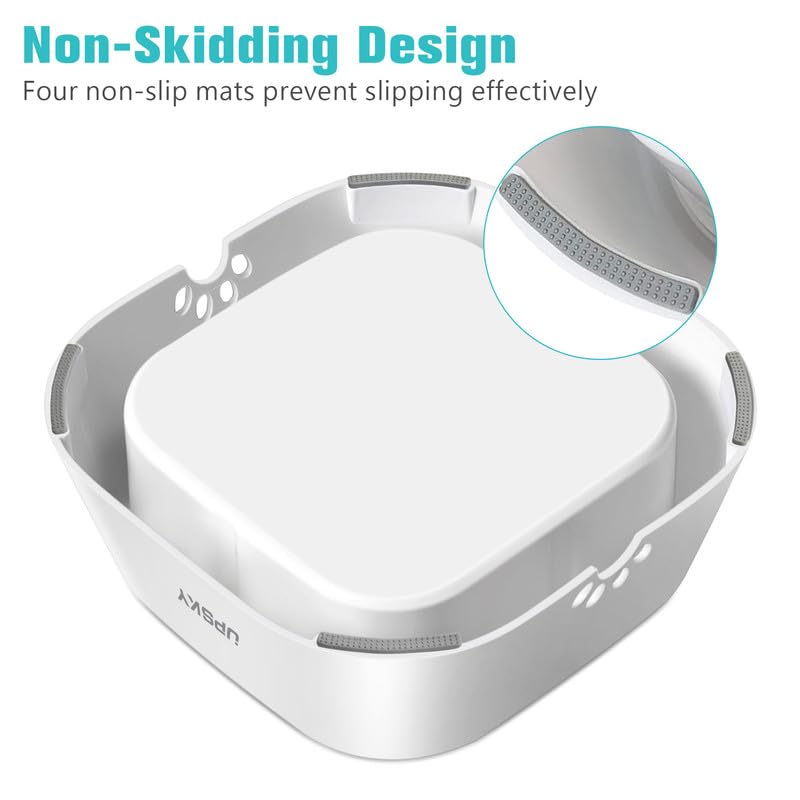 UPSKY travel-friendly water bowl ready for trips with pets