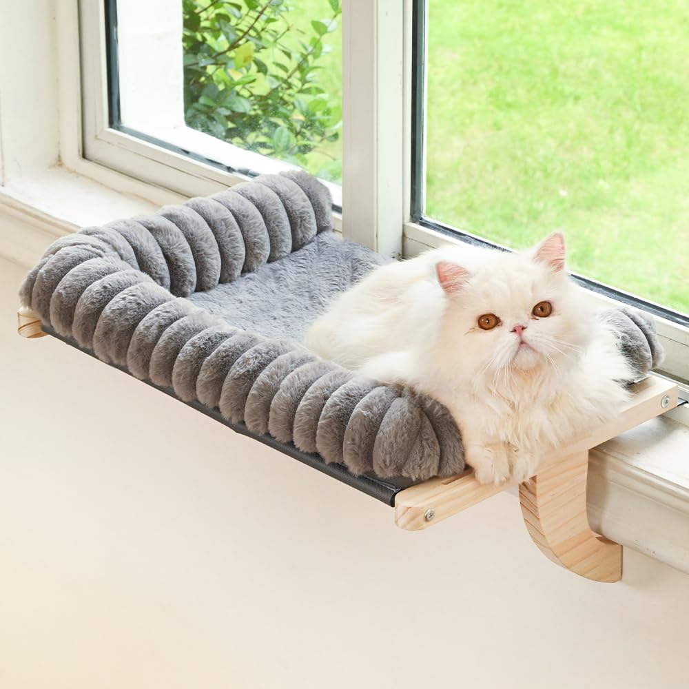 Valigogo cloud-soft cat window sill perch cover closeup demonstrates an easy-clean zipper cushion.