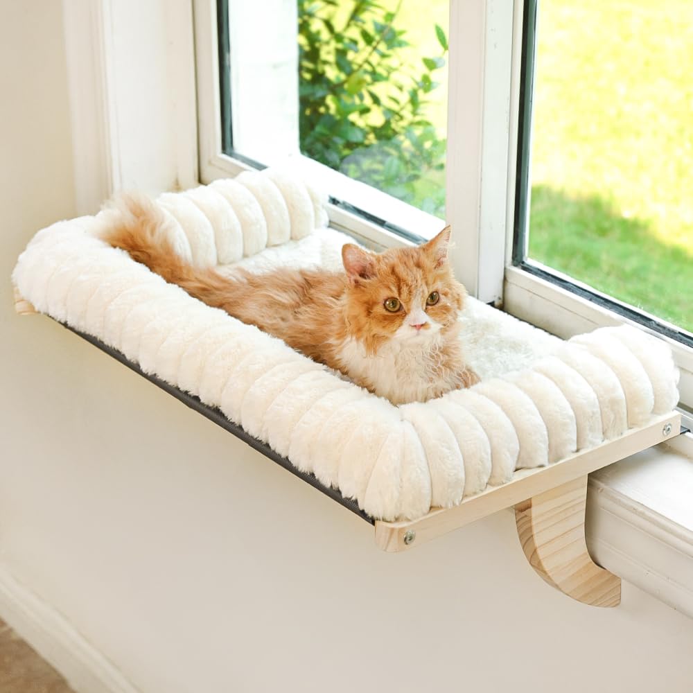 valigogo cloud-soft cat window sill perch close-up of zippered cushion for easy cleaning